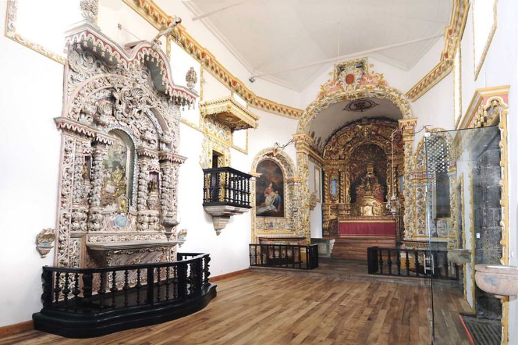 Museu Carlos Machado