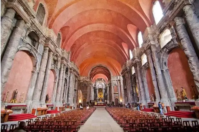 Igreja são domingos Lisboa - Nacionalidade Portuguesa