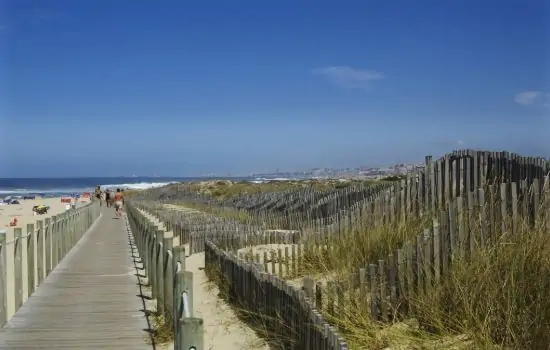 praia da madalena - nacionalidade portuguesa