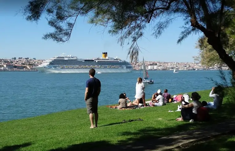 parque boca do vento em Almada - nacionalidade portuguesa