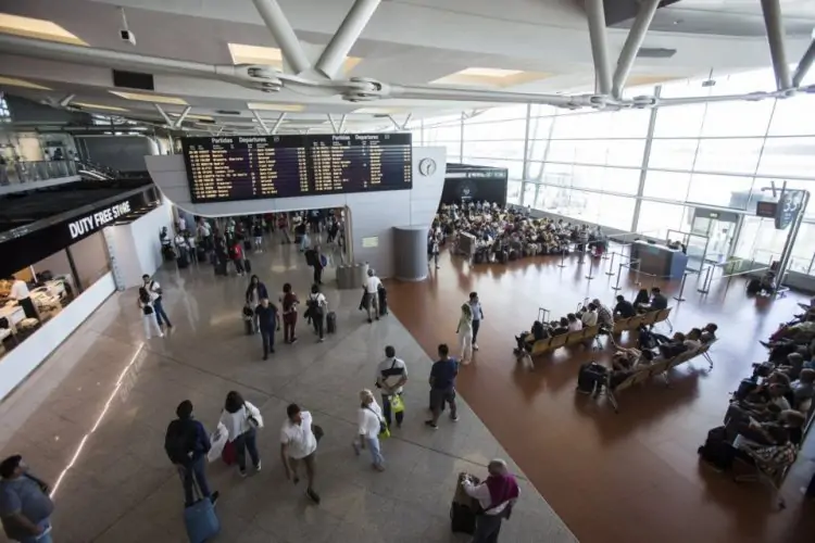 aeroporto porto portugal