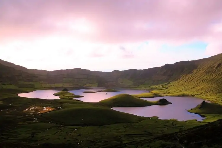 caldeirão do corvo açores