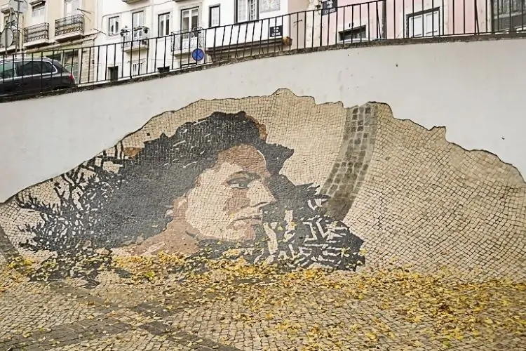 Amália Rodrigues por Vhils