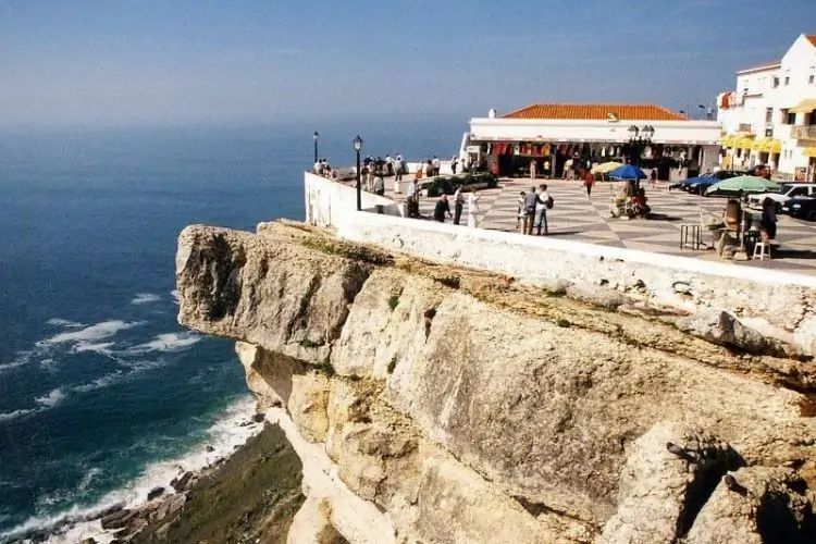 Sítio de Nazaré, em Portugal