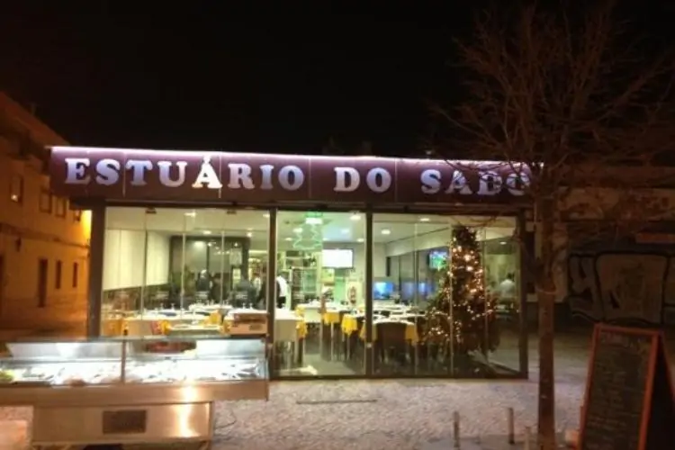 Setúbal em Portugal como é morar e o que fazer na cidade